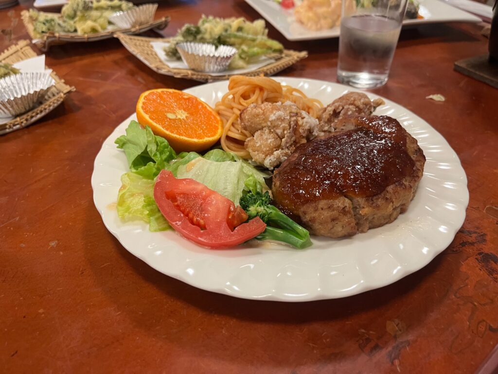 夕食